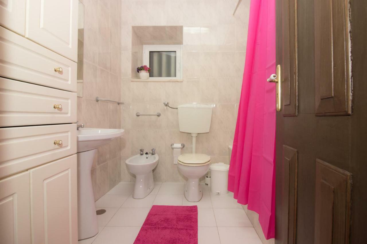 Hotel Casa da Vila Alta Alenquer Esterno foto