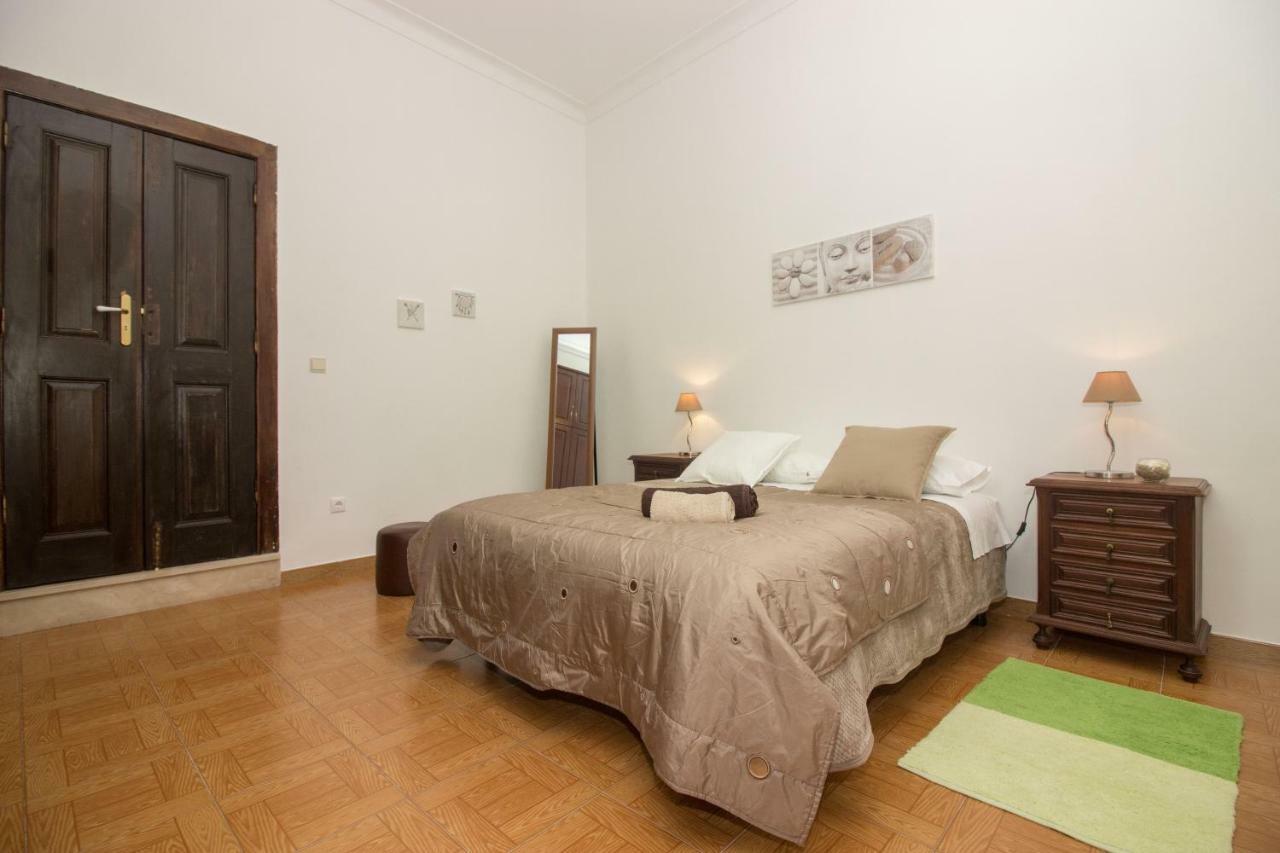 Hotel Casa da Vila Alta Alenquer Esterno foto